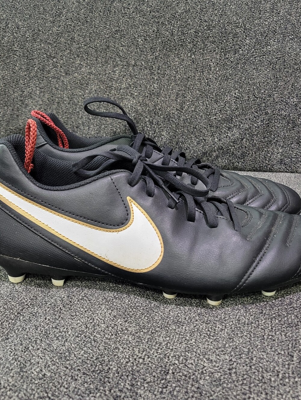 NIKE TIEMPO RIO III FG SOCCER CLEATS 819233-010 2016 SIZE US 12 MEN Black White